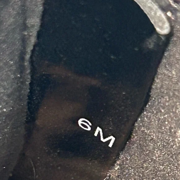 NWOT Jellypop Monet 3” Womens Black Strappy Stacked Heel Zip Sandal Size 6 - Picture 8 of 9